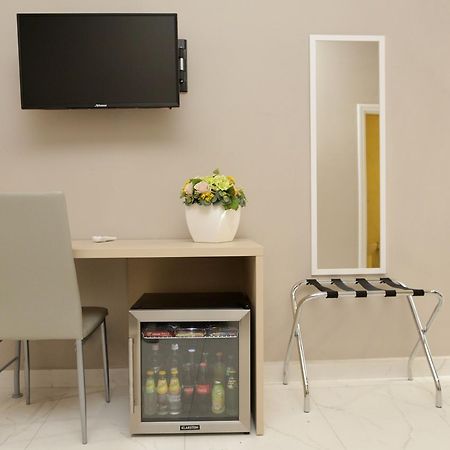Hotel Vergilius Billia Napoli Esterno foto