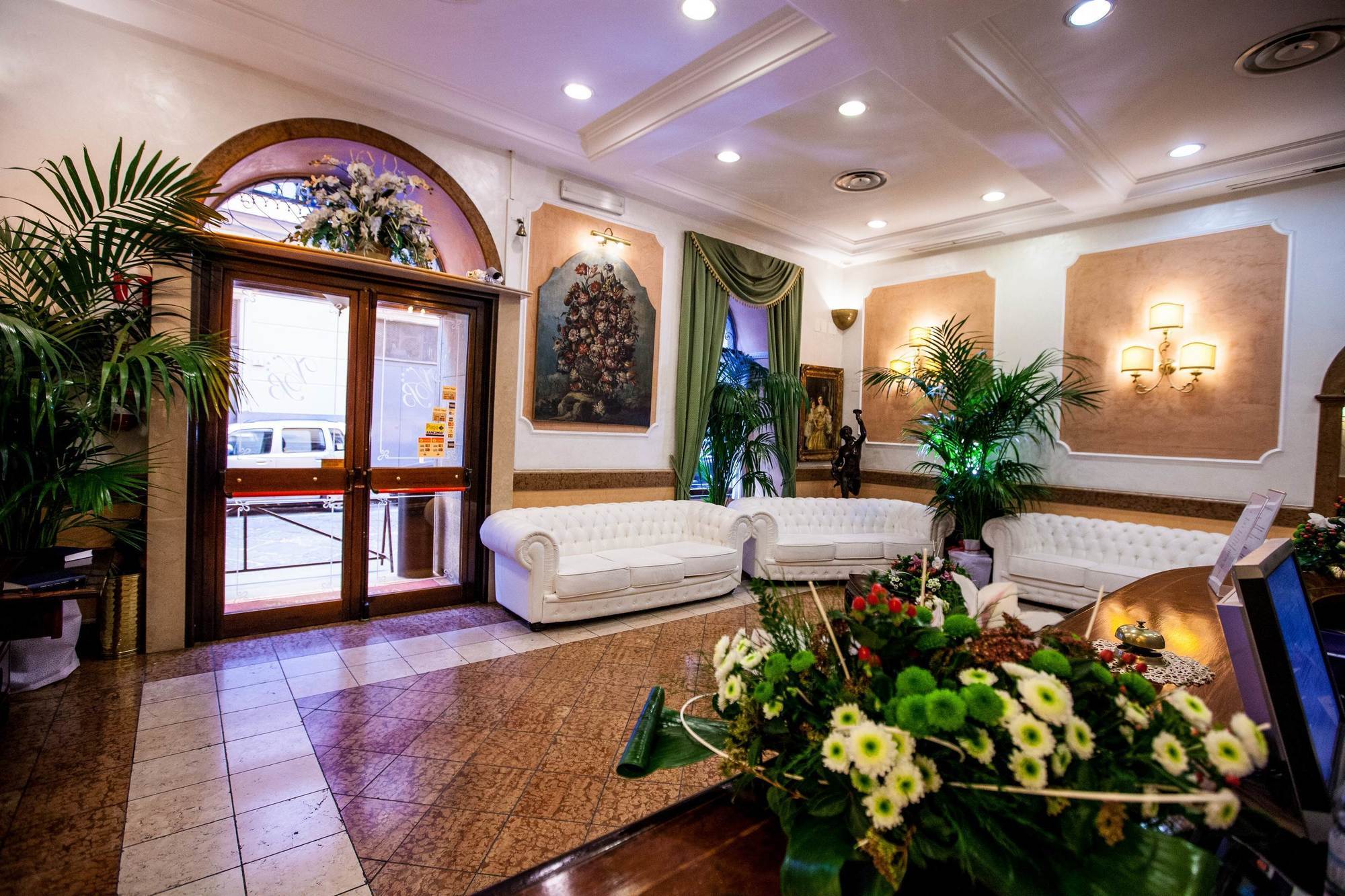 Hotel Vergilius Billia Napoli Esterno foto