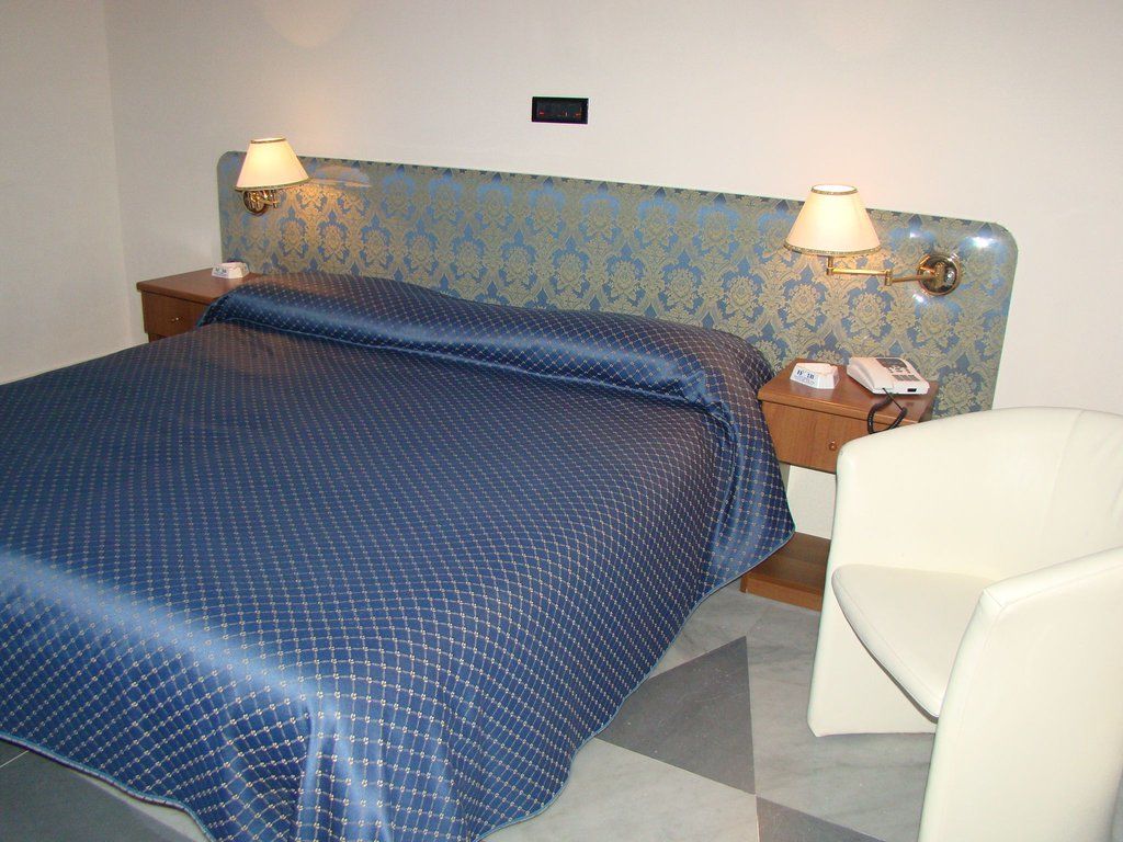 Hotel Vergilius Billia Napoli Esterno foto